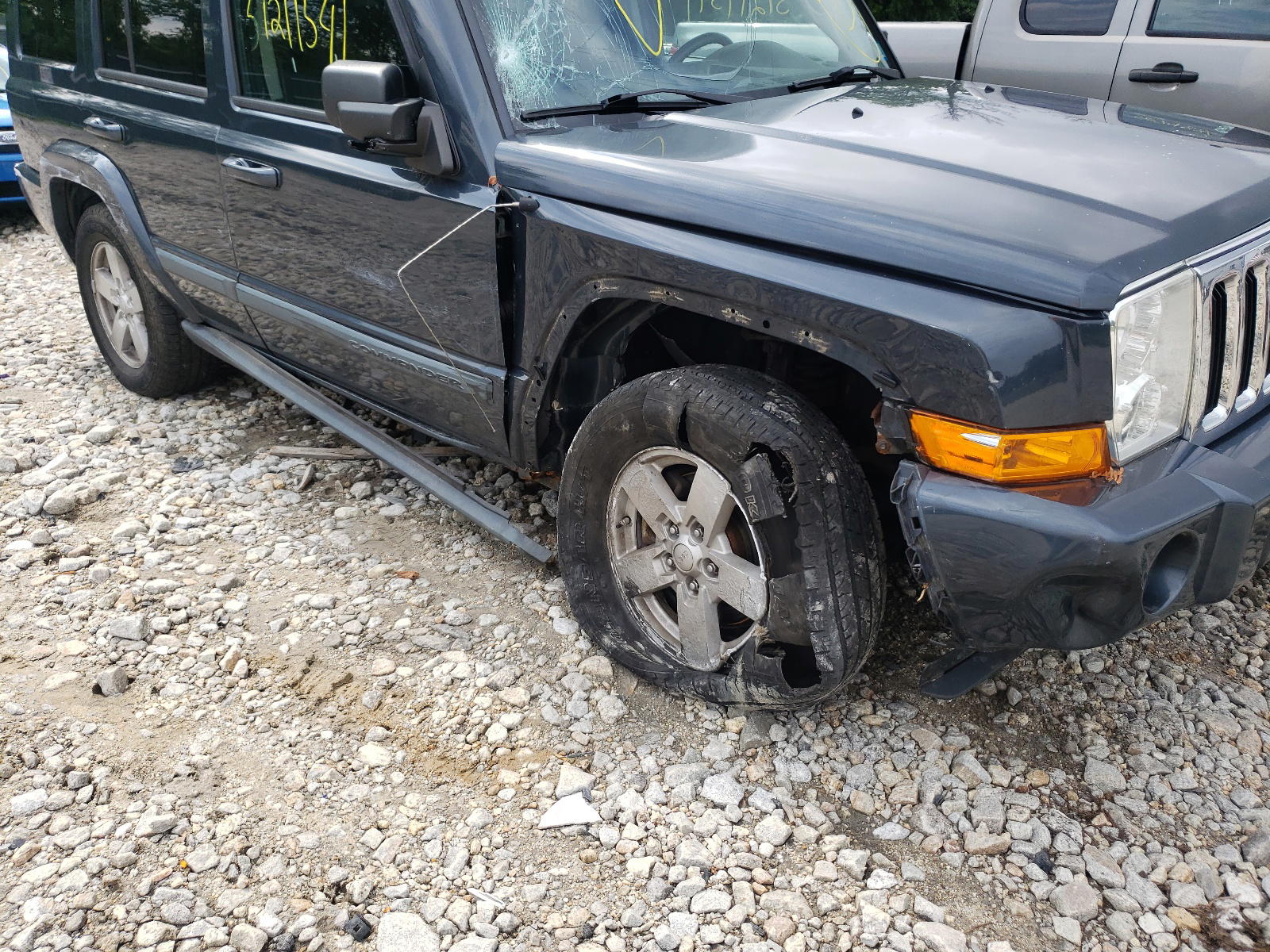 Photo 9 from auction – 2008 JEEP COMMANDER with VIN 1J8HG48K98C132706