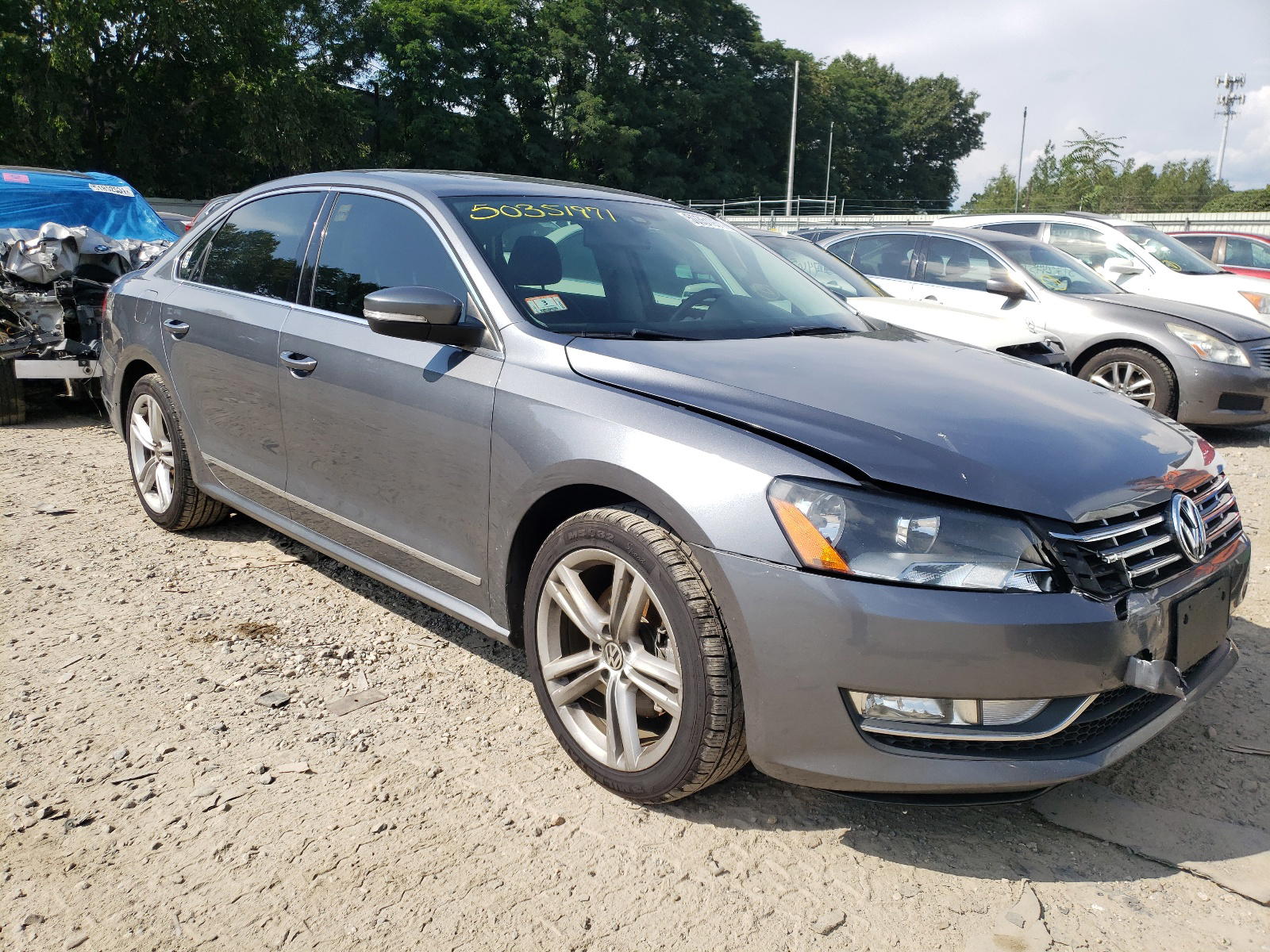 VOLKSWAGEN PASSAT SEL 2014 with VIN 1VWCT7A33EC003886 - Photo from auction