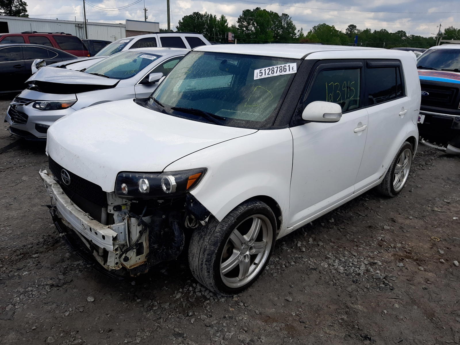 Photo 2 from auction – 2008 SCION XB with VIN JTLKE50E481012892