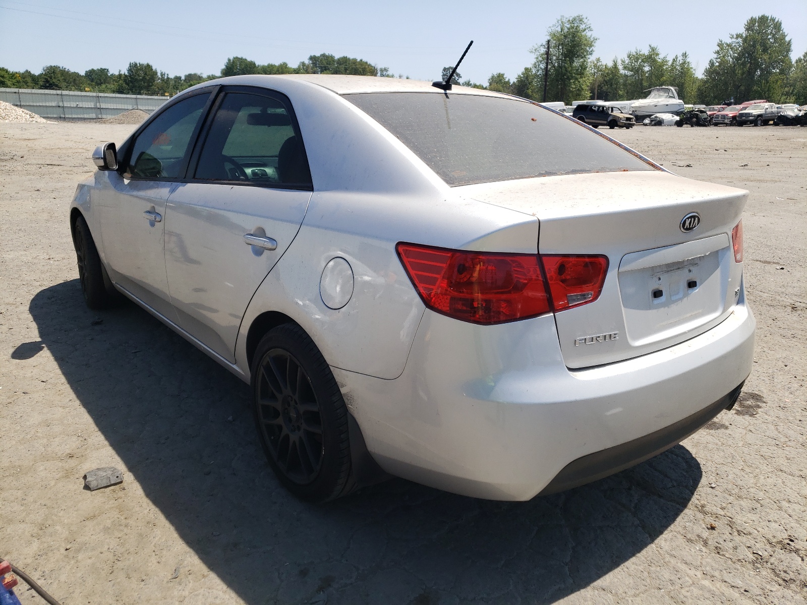 Photo 3 from auction – 2013 KIA FORTE SX with VIN KNAFW4A39D5665090