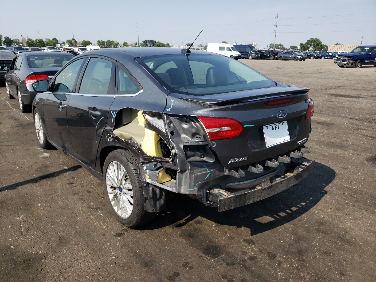 Photo 3 from auction – 2016 FORD FOCUS TITA with VIN 1FADP3J2XGL292060