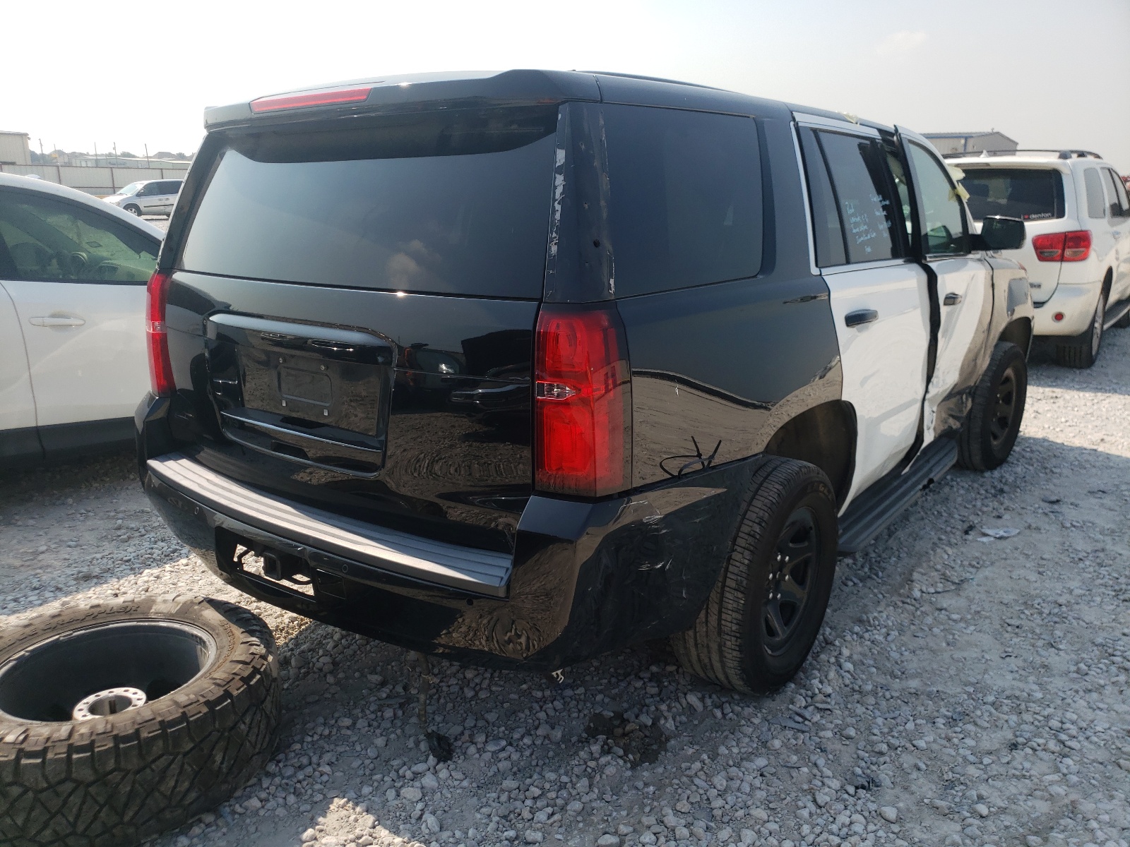 Photo 4 from auction – 2016 CHEVROLET TAHOE POLI with VIN 1GNLCDEC1GR284525