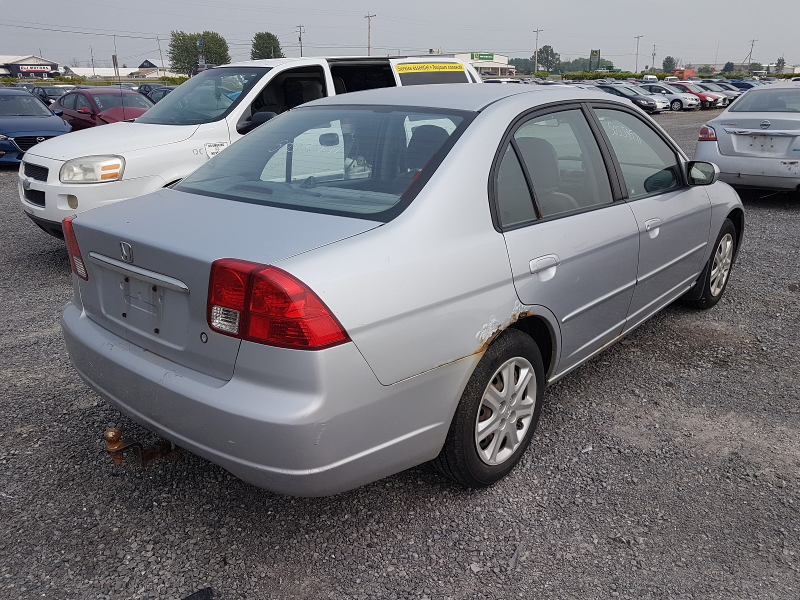 Photo 4 from auction – 2003 HONDA CIVIC LX with VIN 2HGES166X3H923797