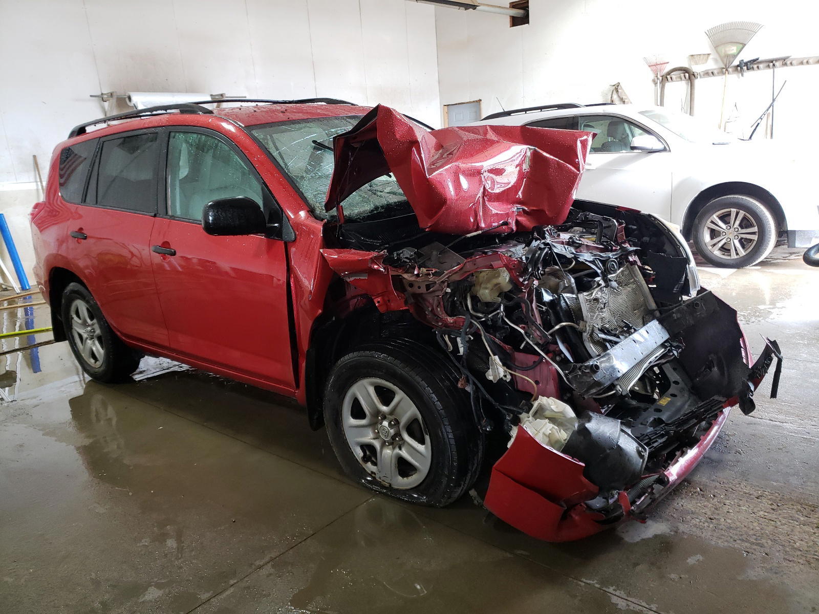 TOYOTA RAV4 2011 with VIN 2T3BF4DV5BW159020 - Photo from auction