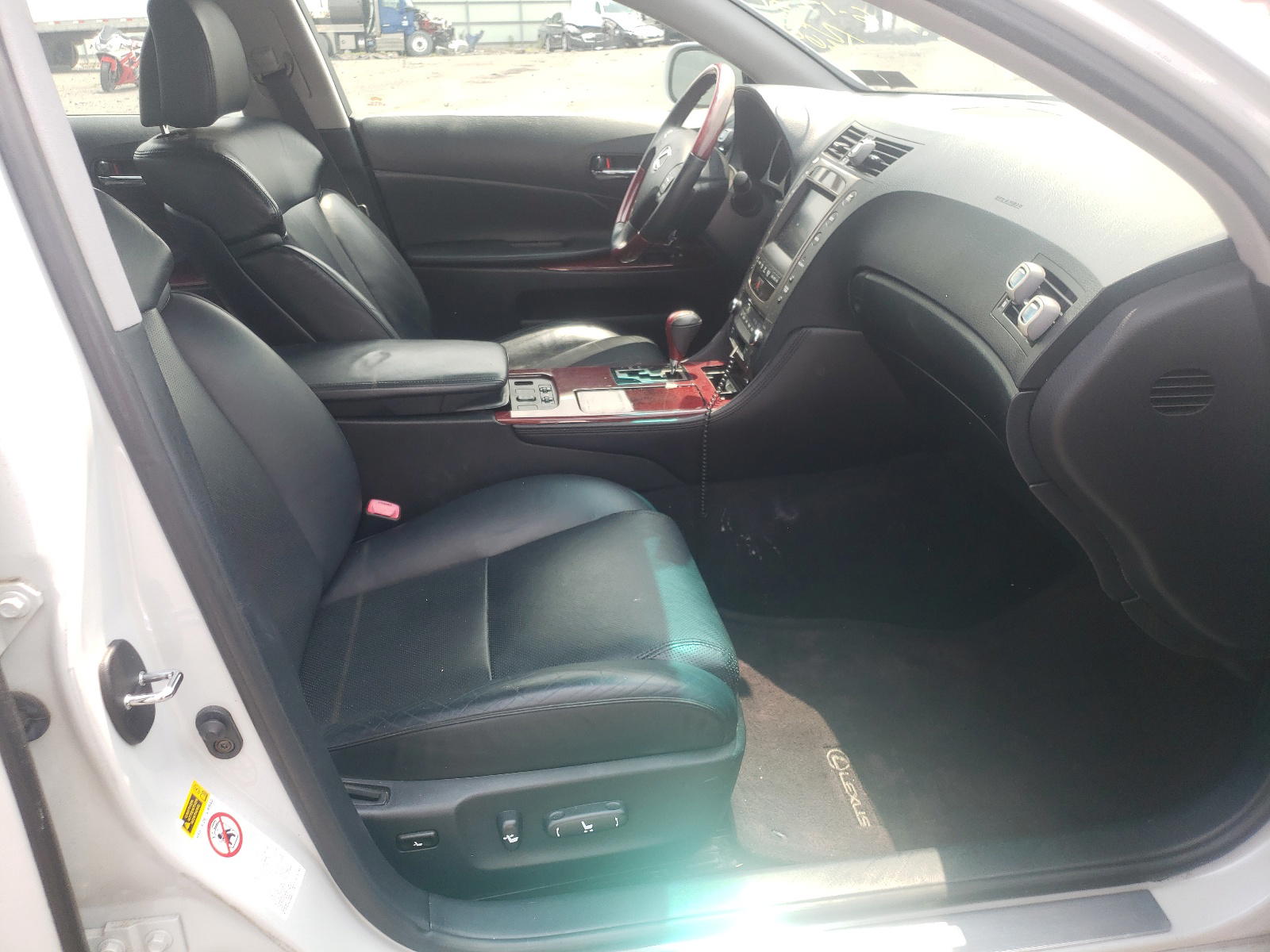 Photo 5 from auction – 2006 LEXUS GS 300 with VIN JTHCH96SX60018919