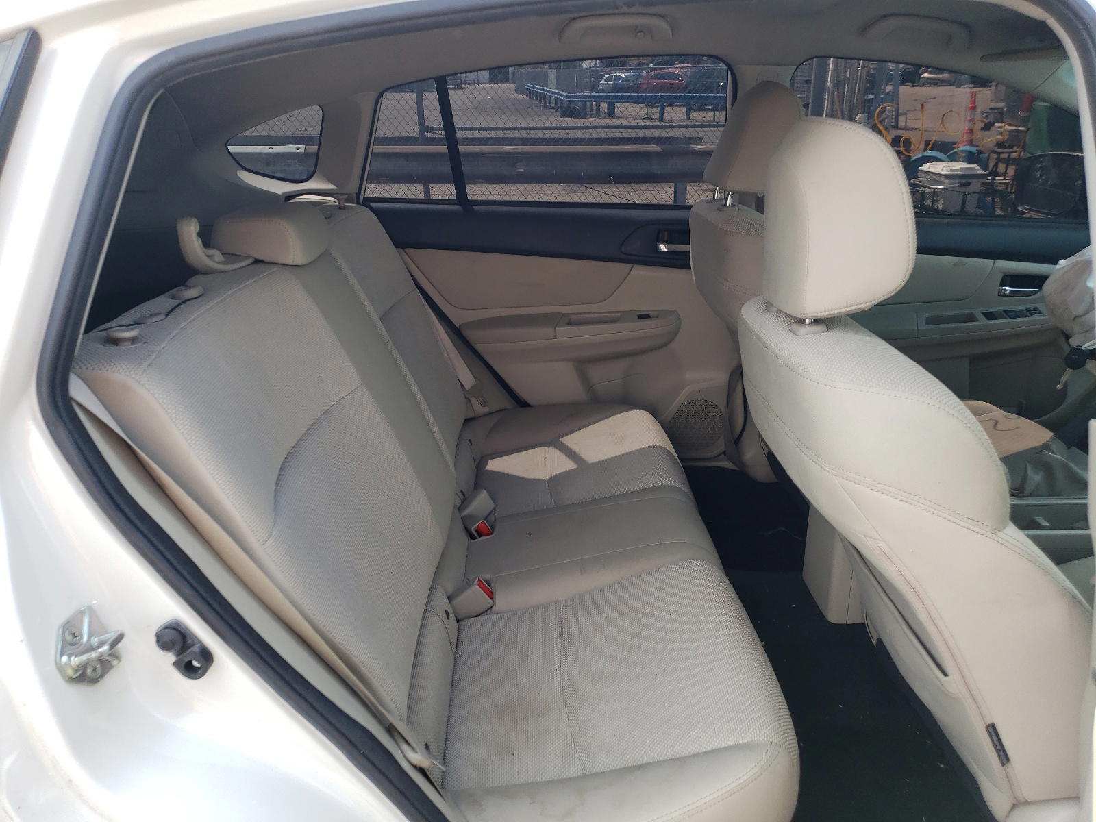 Photo 6 from auction – 2013 SUBARU XV CROSSTR with VIN JF2GPAWC6D2854858