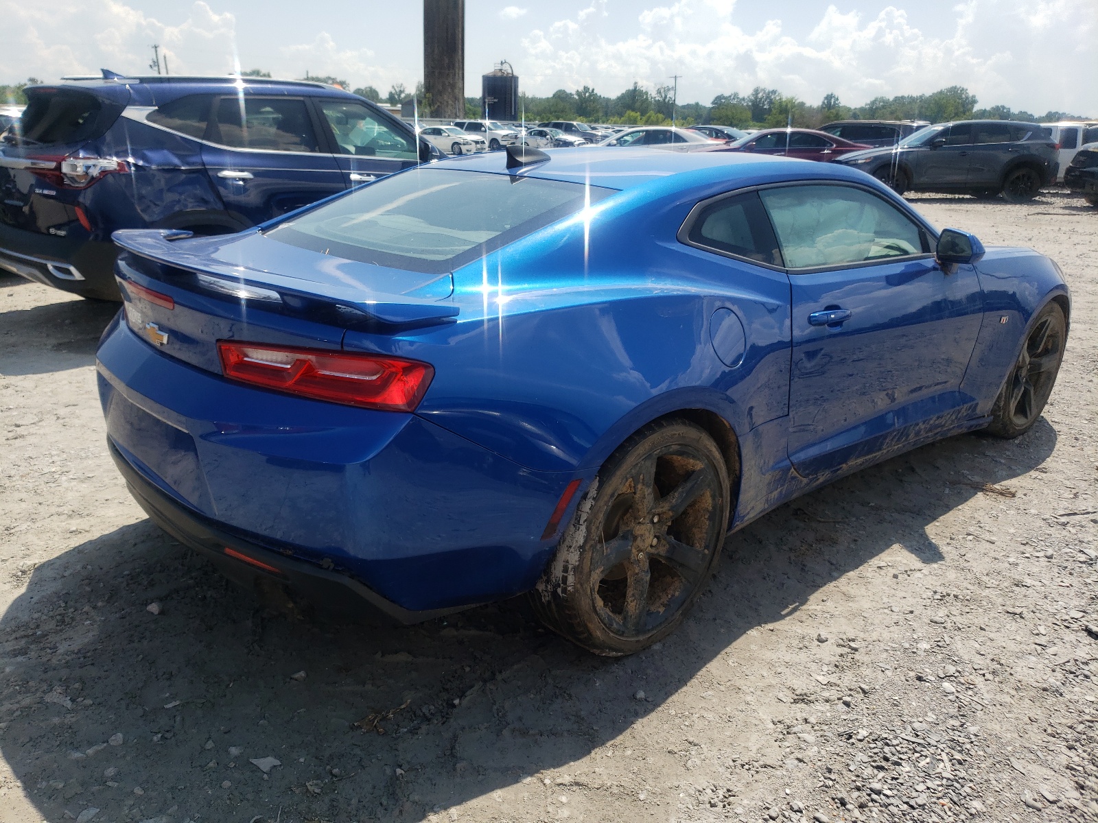 Photo 4 from auction – 2017 CHEVROLET CAMARO LT with VIN 1G1FB1RX6H0189204