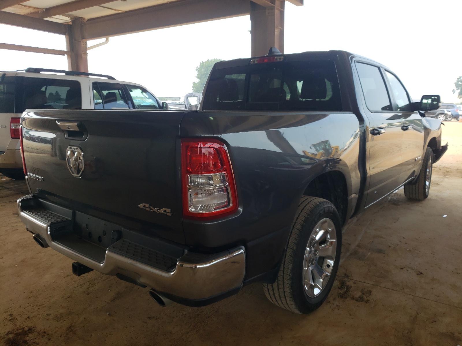 Photo 4 from auction – 2020 RAM 1500 BIG H with VIN 1C6SRFFT7LN116961
