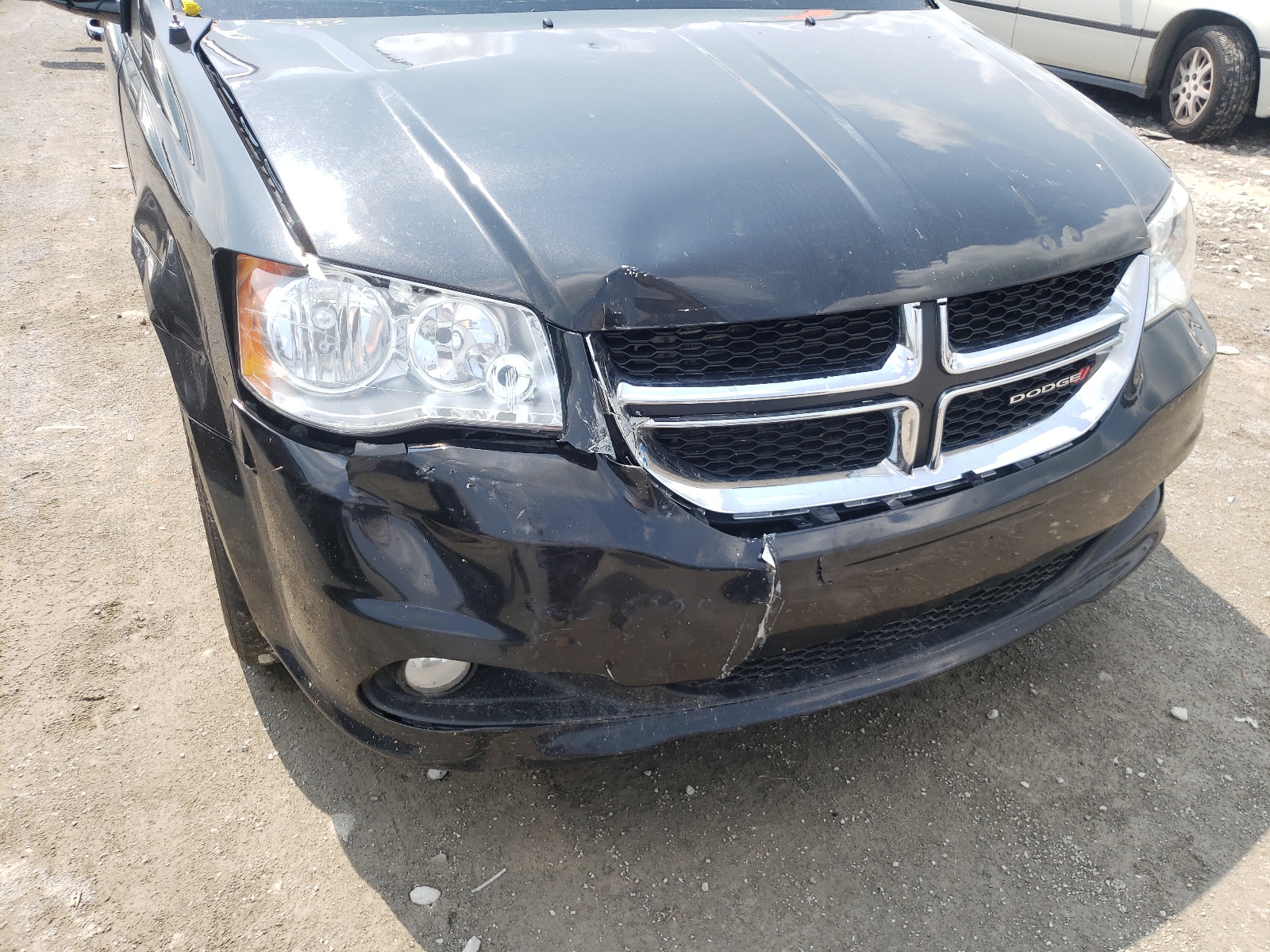 Photo 9 from auction – 2018 DODGE GRAND CARA with VIN 2C4RDGCG3JR328744