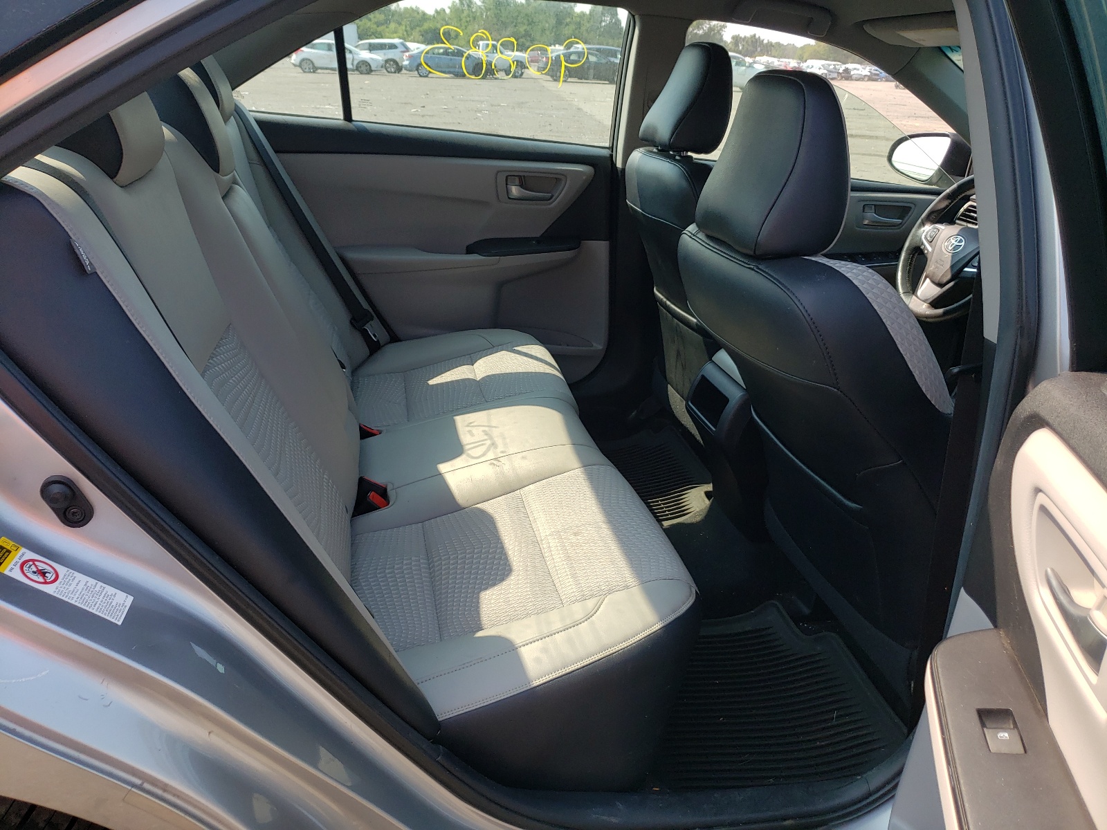 Photo 6 from auction – 2015 TOYOTA CAMRY LE with VIN 4T1BF1FK6FU477051