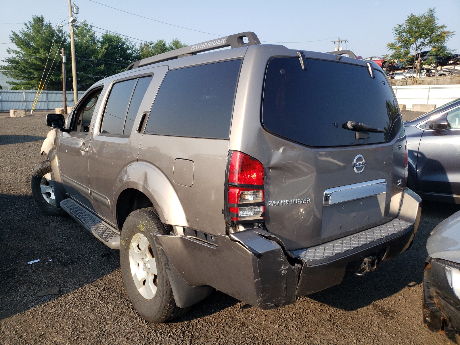 Photo 3 from auction – 2006 NISSAN PATHFINDER with VIN 5N1AR18W86C655129