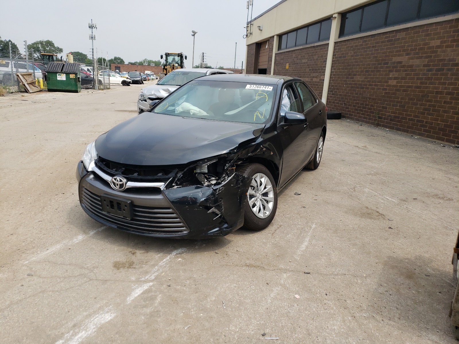 Photo 2 from auction – 2015 TOYOTA CAMRY LE with VIN 4T4BF1FK5FR513835
