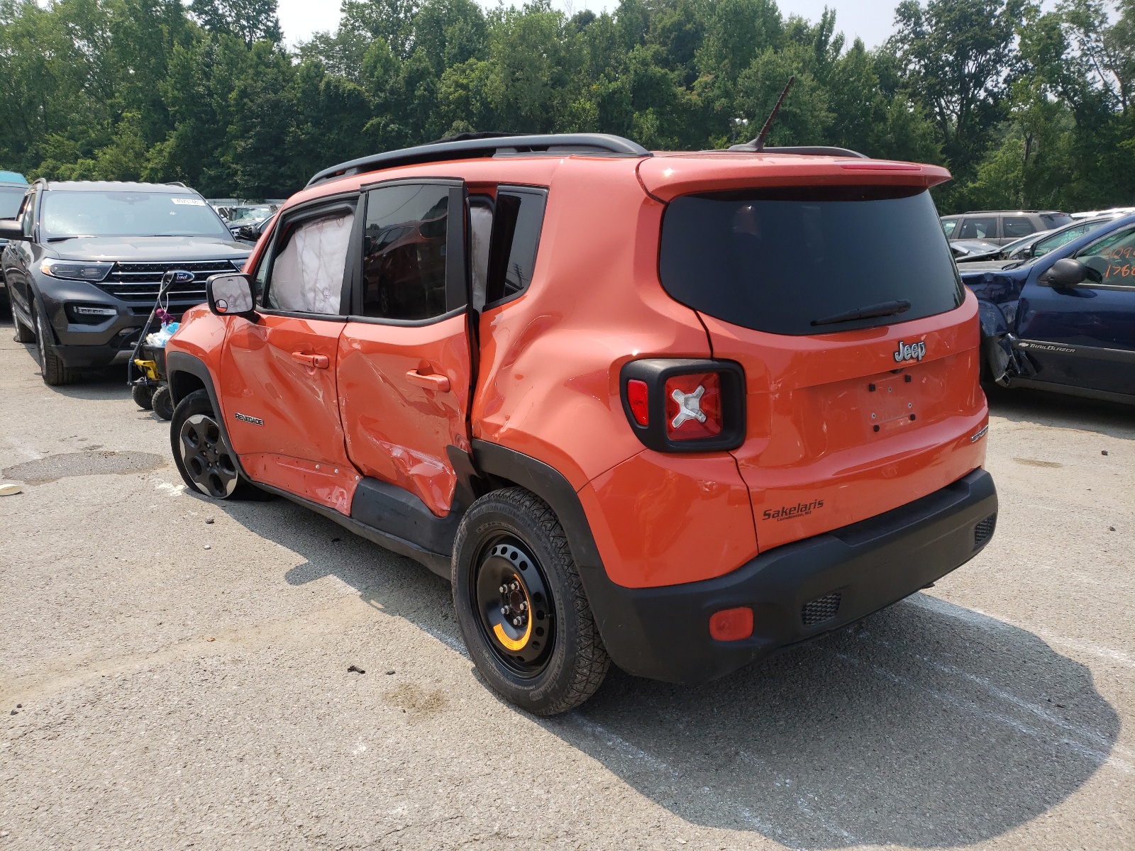 Photo 3 from auction – 2017 JEEP RENEGADE S with VIN ZACCJAAB0HPG01401