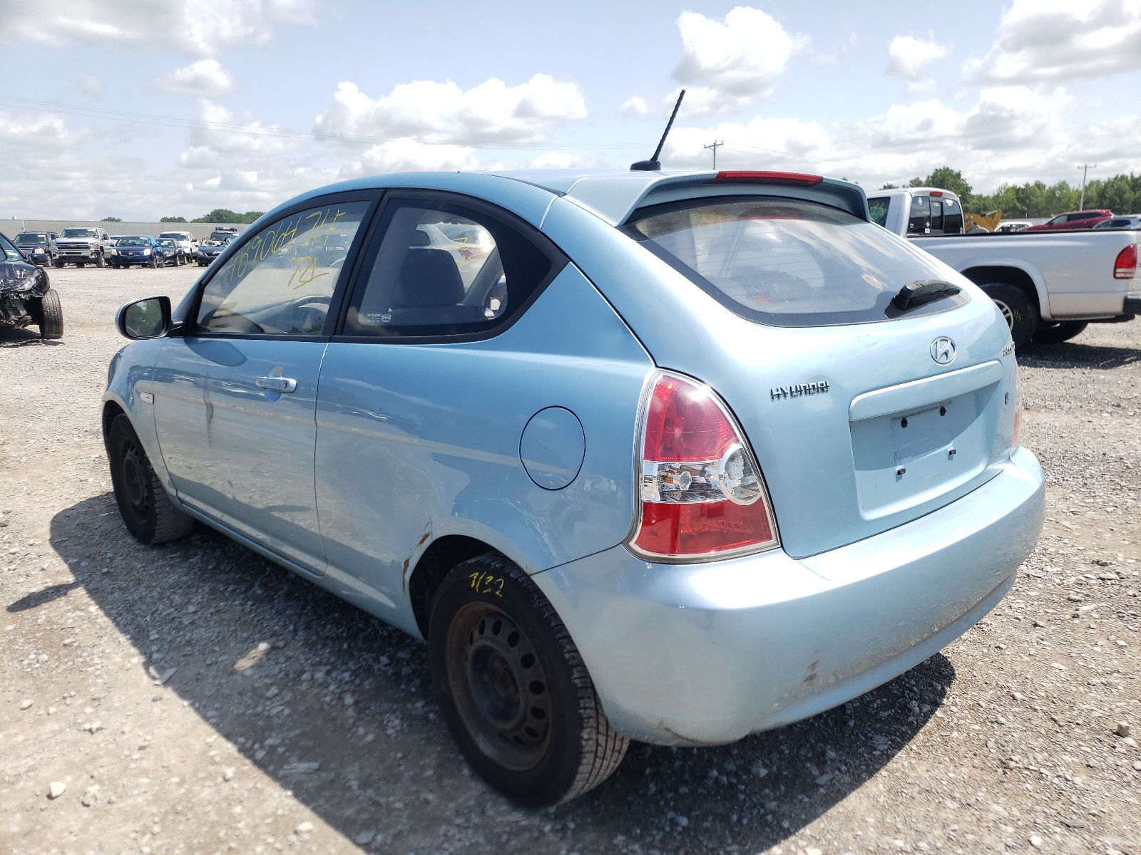Photo 3 from auction – 2010 HYUNDAI ACCENT BLU with VIN KMHCM3AC7AU175900