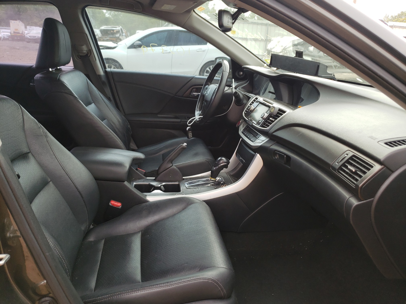 Photo 5 from auction – 2014 HONDA ACCORD EXL with VIN 1HGCR2F87EA003329