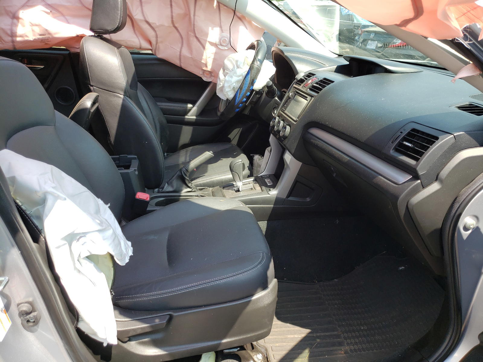 Photo 5 from auction – 2014 SUBARU FORESTER 2 with VIN JF2SJGMC6EH537582