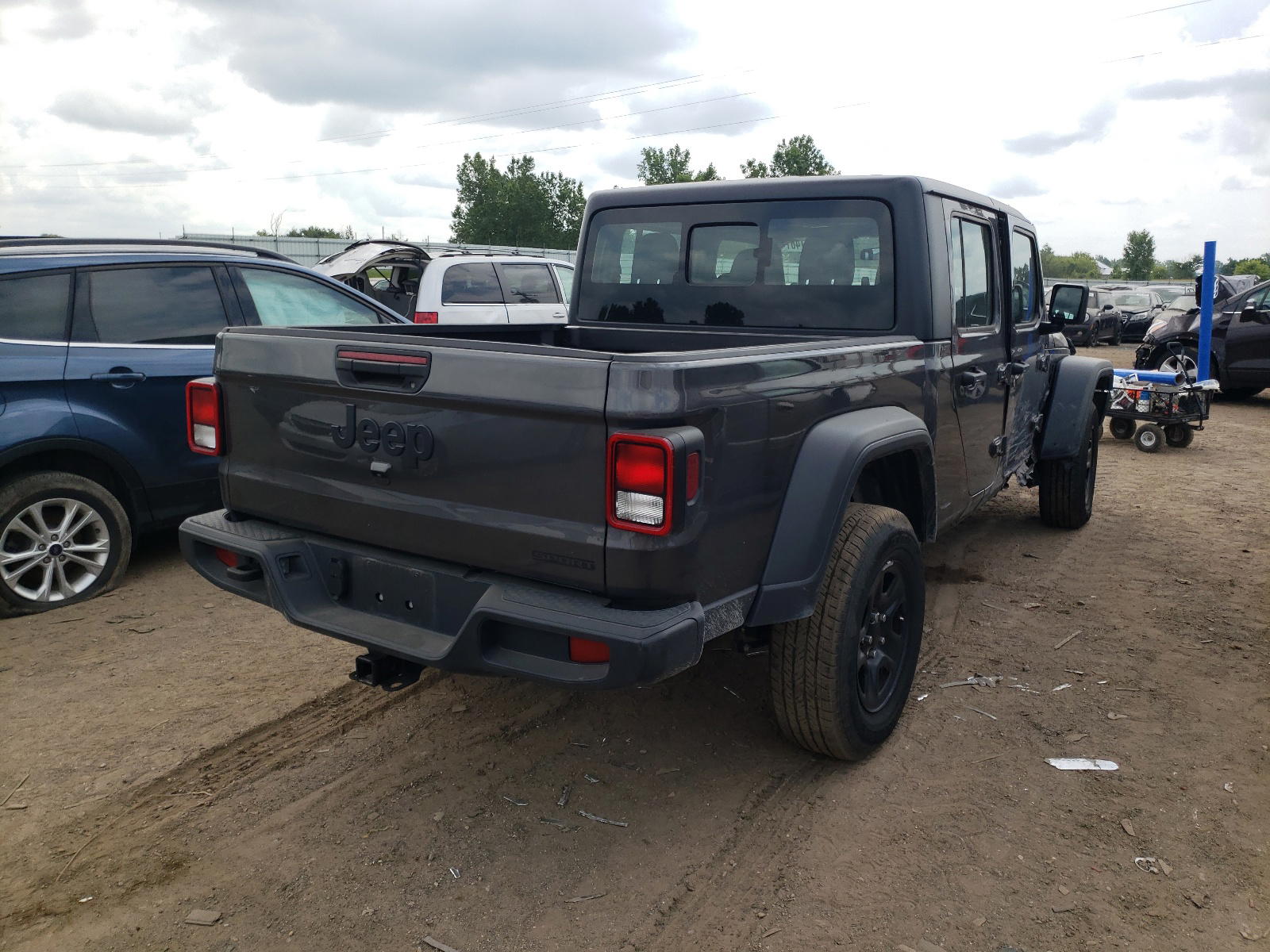 Photo 4 from auction – 2020 JEEP GLADIATOR with VIN 1C6HJTAG9LL191036