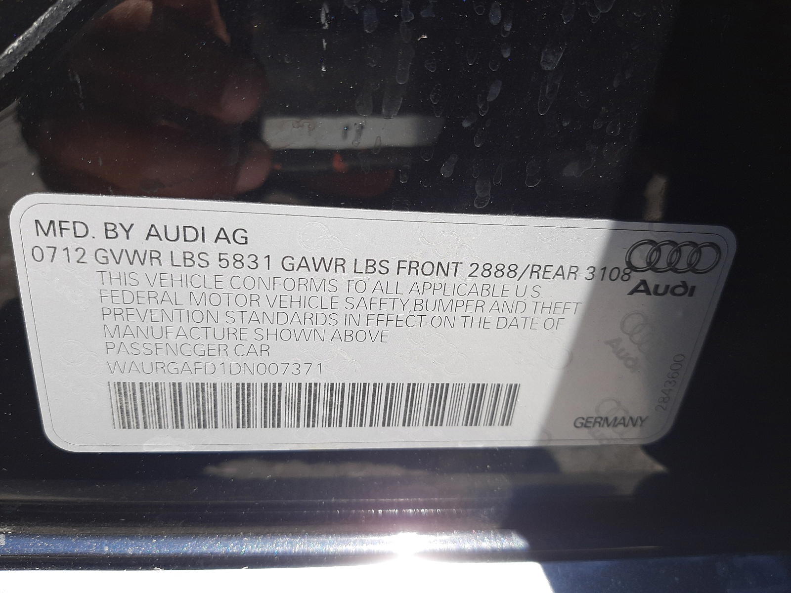 Photo 10 from auction – 2013 AUDI A8 L QUATT with VIN WAURGAFD1DN007371