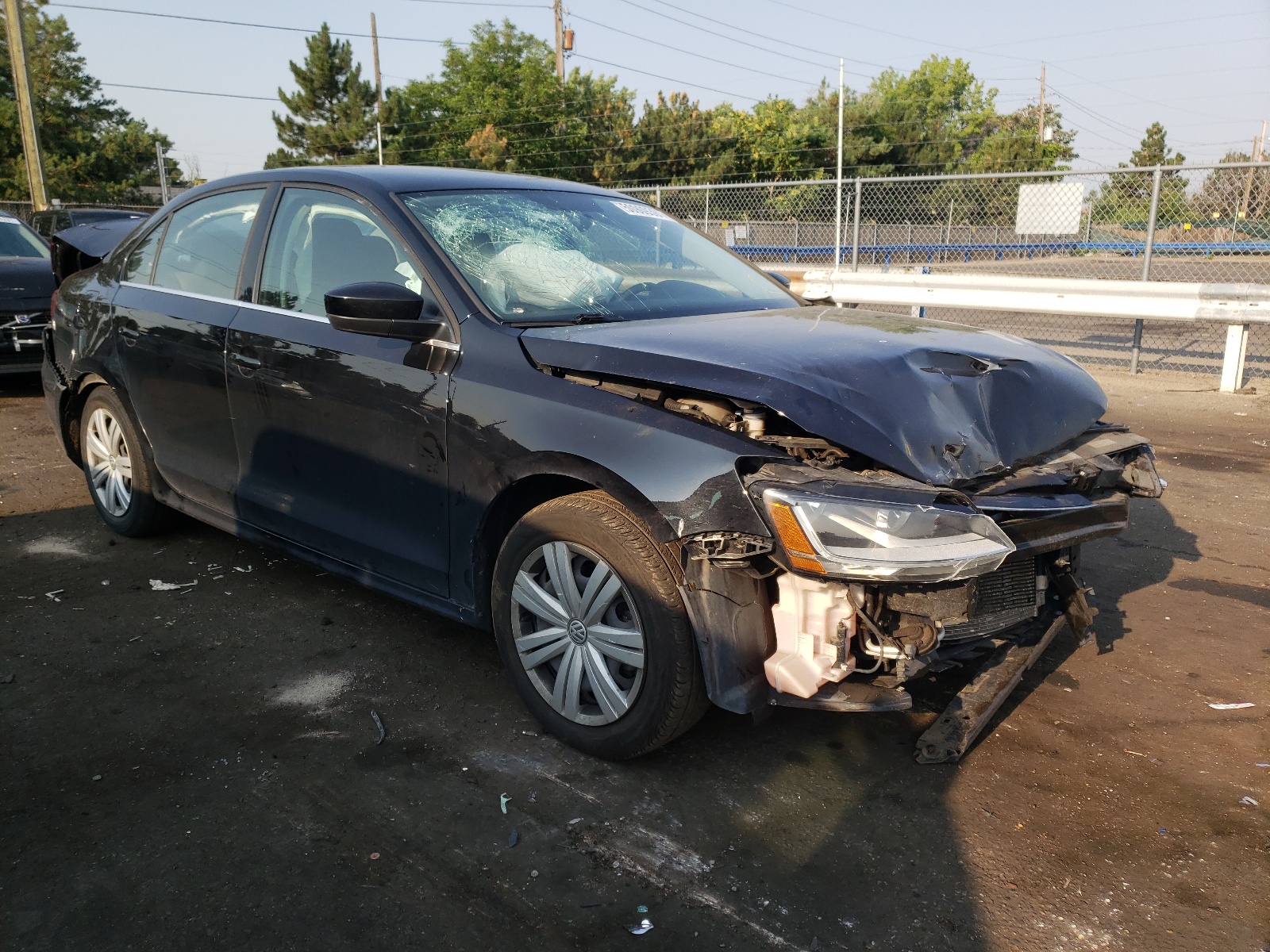 Photo 1 from auction – 2017 VOLKSWAGEN JETTA S with VIN 3VW2B7AJ2HM292095
