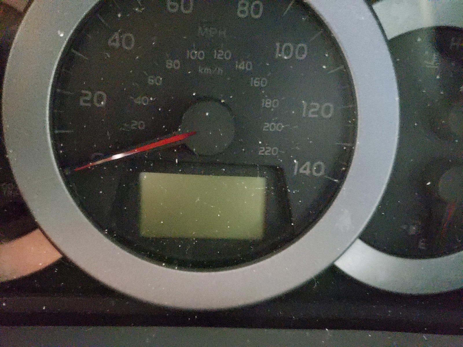 Photo 8 from auction – 2011 TOYOTA RAV4 with VIN 2T3BF4DV5BW159020