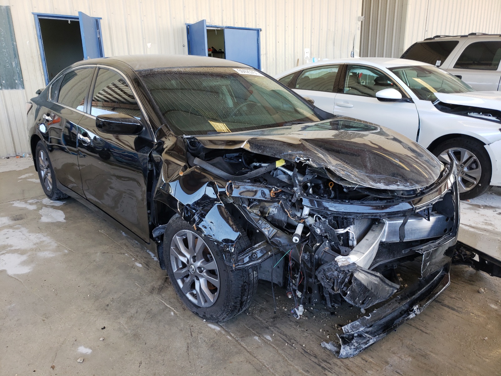 NISSAN ALTIMA 2.5 2015 with VIN 1N4AL3AP9FN920123 - Photo from auction