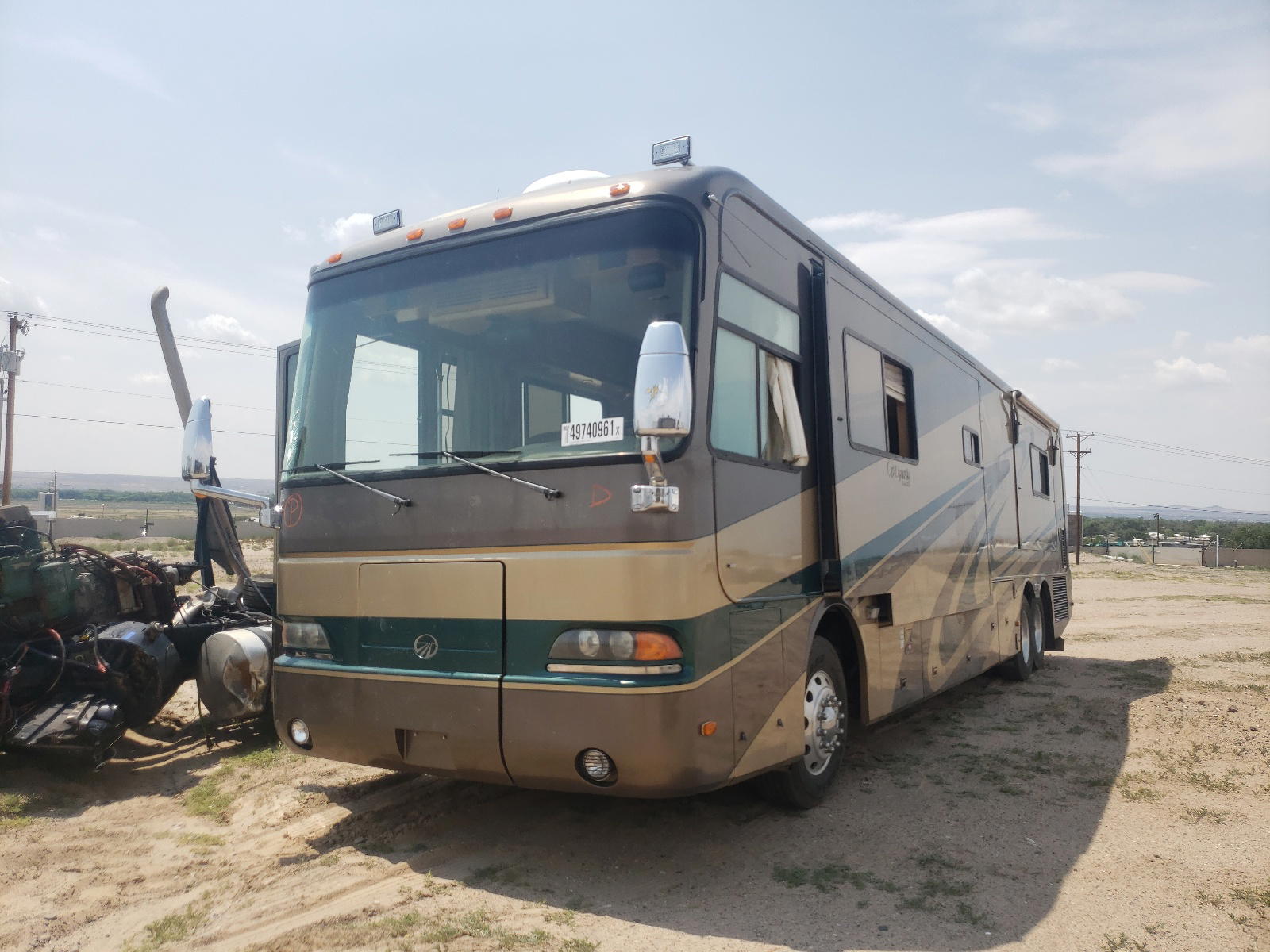 Photo 9 from auction – 2003 MONA MOTORHOME with VIN 1RF13561031023939