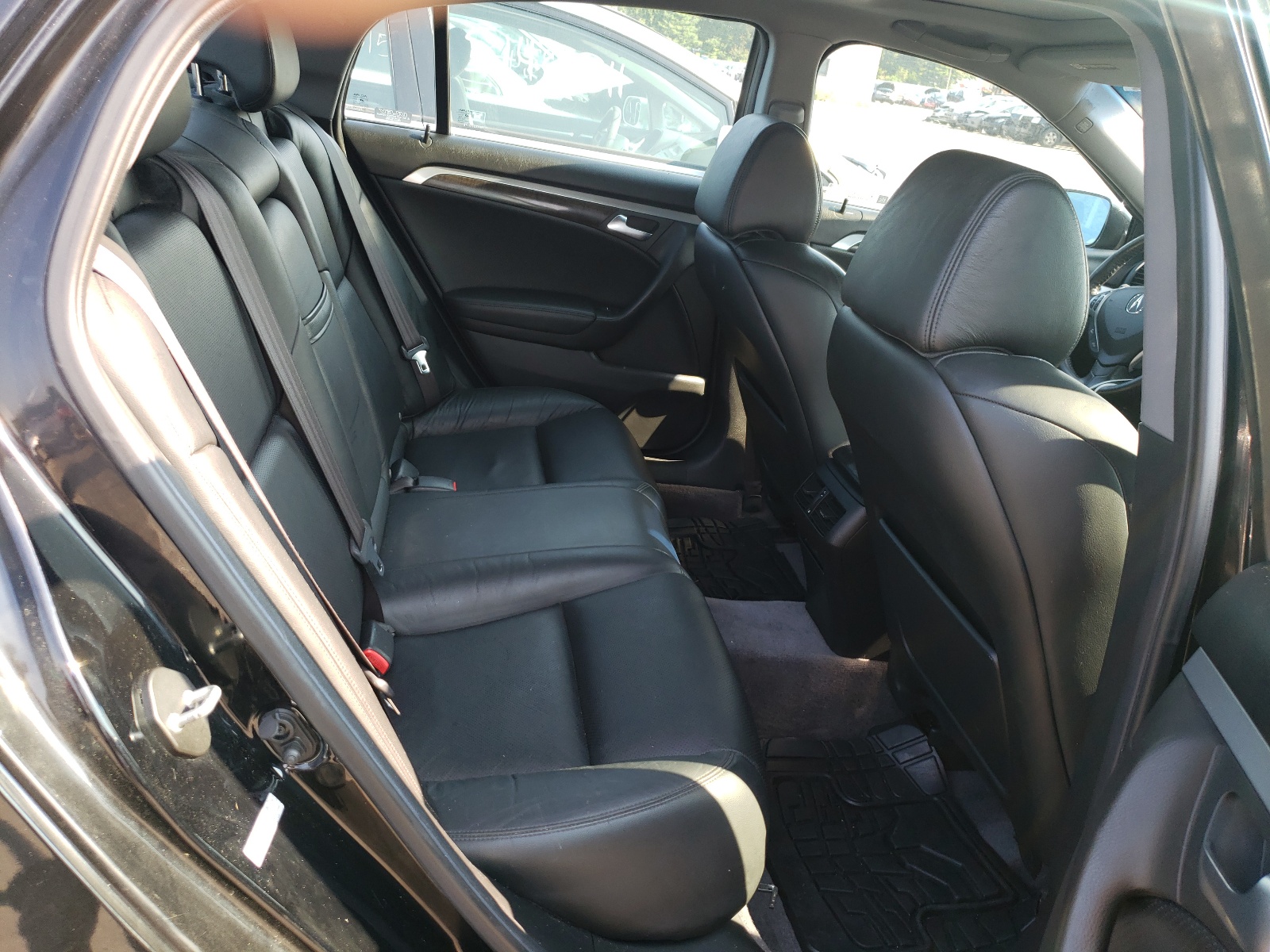 Photo 6 from auction – 2008 ACURA TL with VIN 19UUA66288A037671