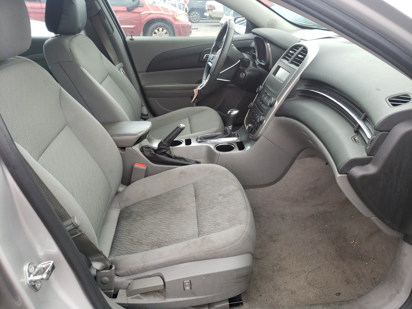 Photo 5 from auction – 2016 CHEVROLET MALIBU LIM with VIN 1G11A5SAXGF112065