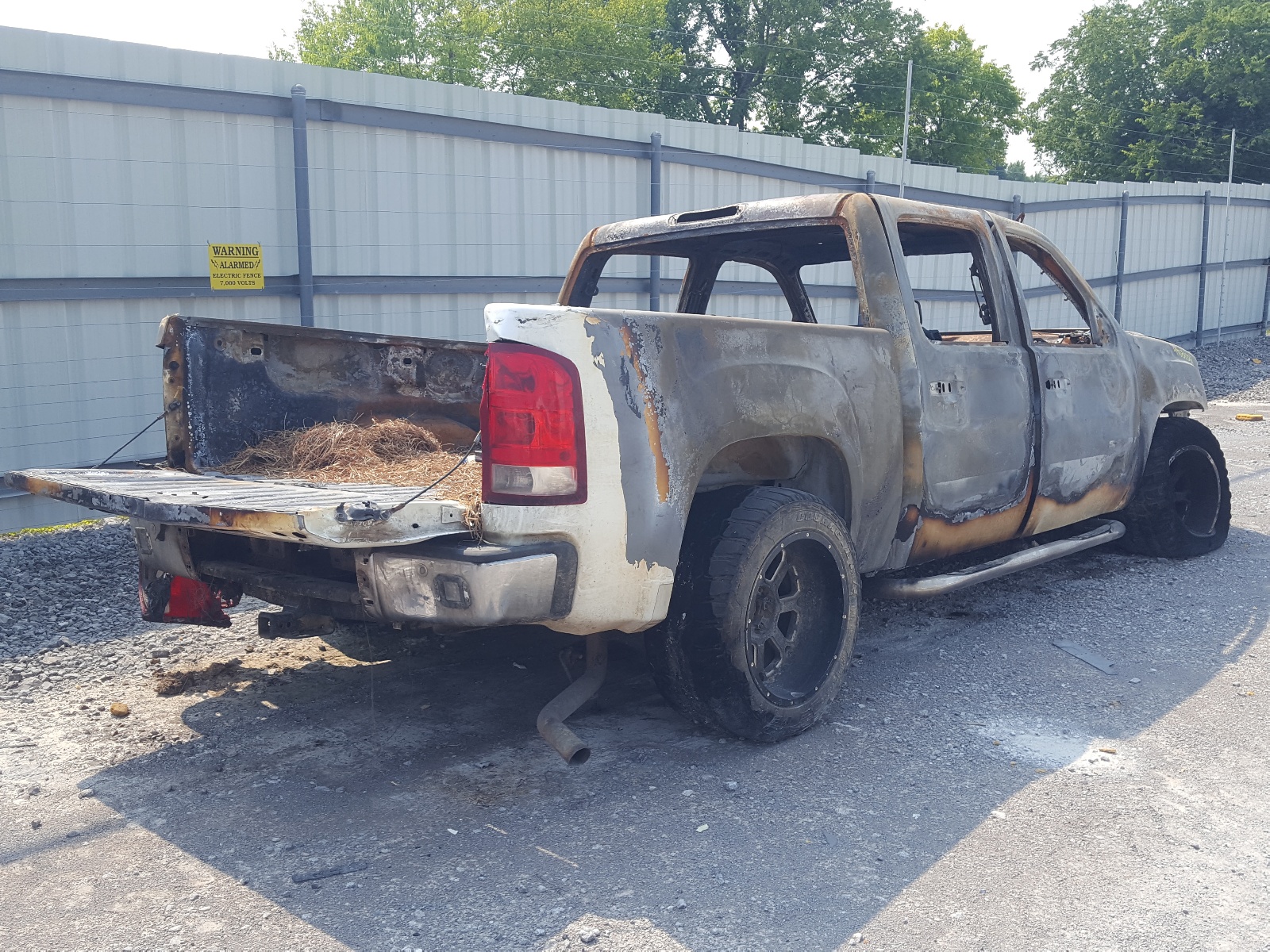 Photo 4 from auction – 2007 GMC NEW SIERRA with VIN 2GTEK13M271631318