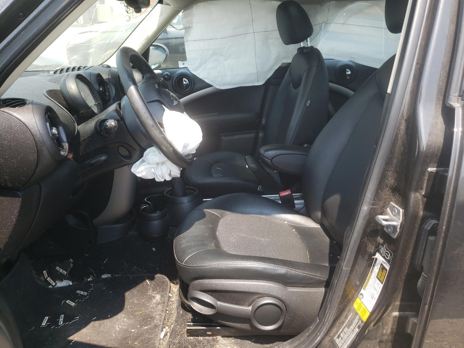Photo 5 from auction – 2015 MINI COOPER COU with VIN WMWZB3C50FWM32875
