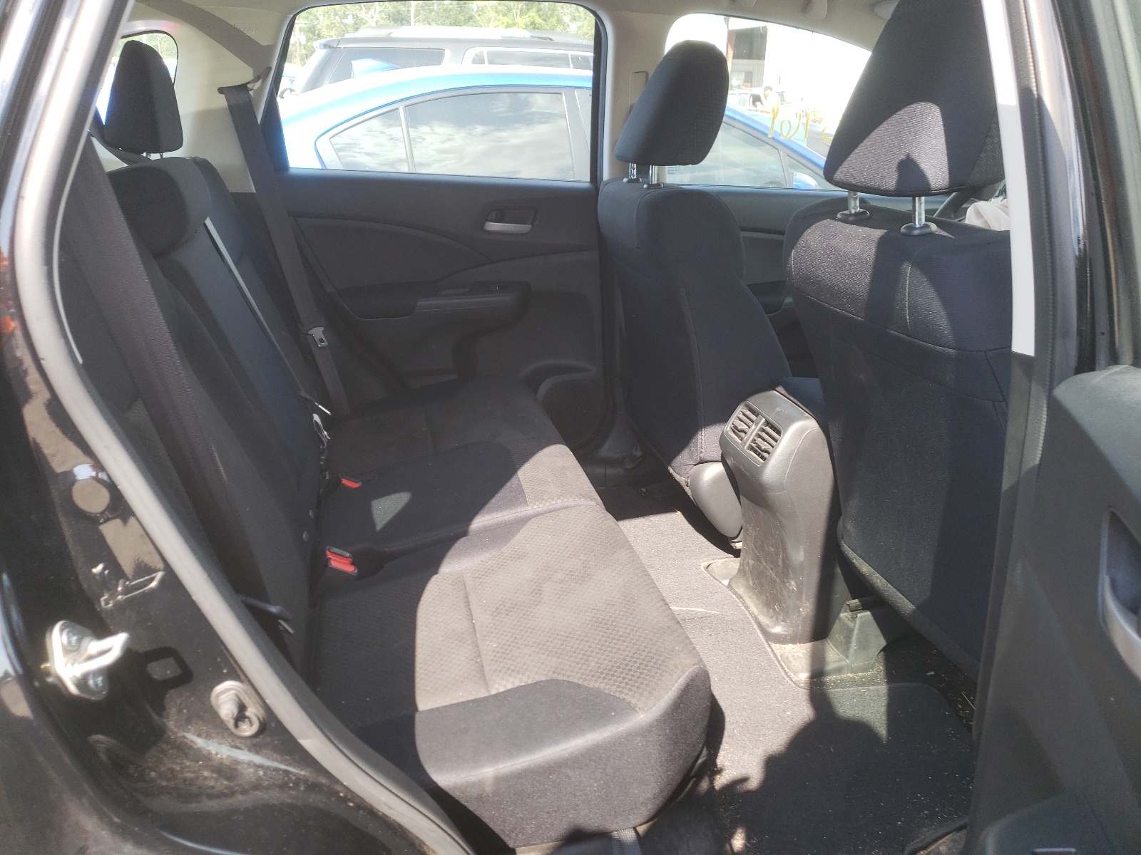 Photo 6 from auction – 2016 HONDA CR-V LX with VIN 5J6RM4H33GL087042
