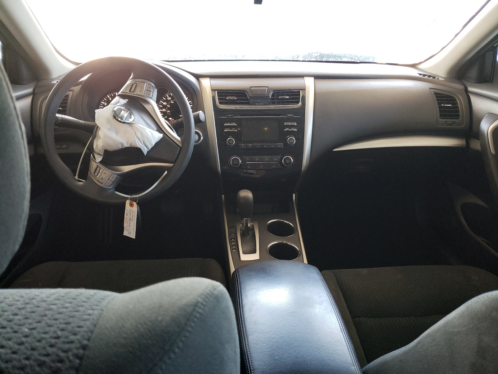 Photo 9 from auction – 2015 NISSAN ALTIMA 2.5 with VIN 1N4AL3AP9FN920123