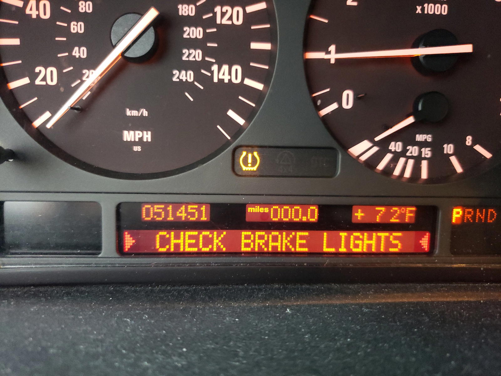 Photo 8 from auction – 2004 BMW X5 3.0I with VIN 5UXFA13534LU41712