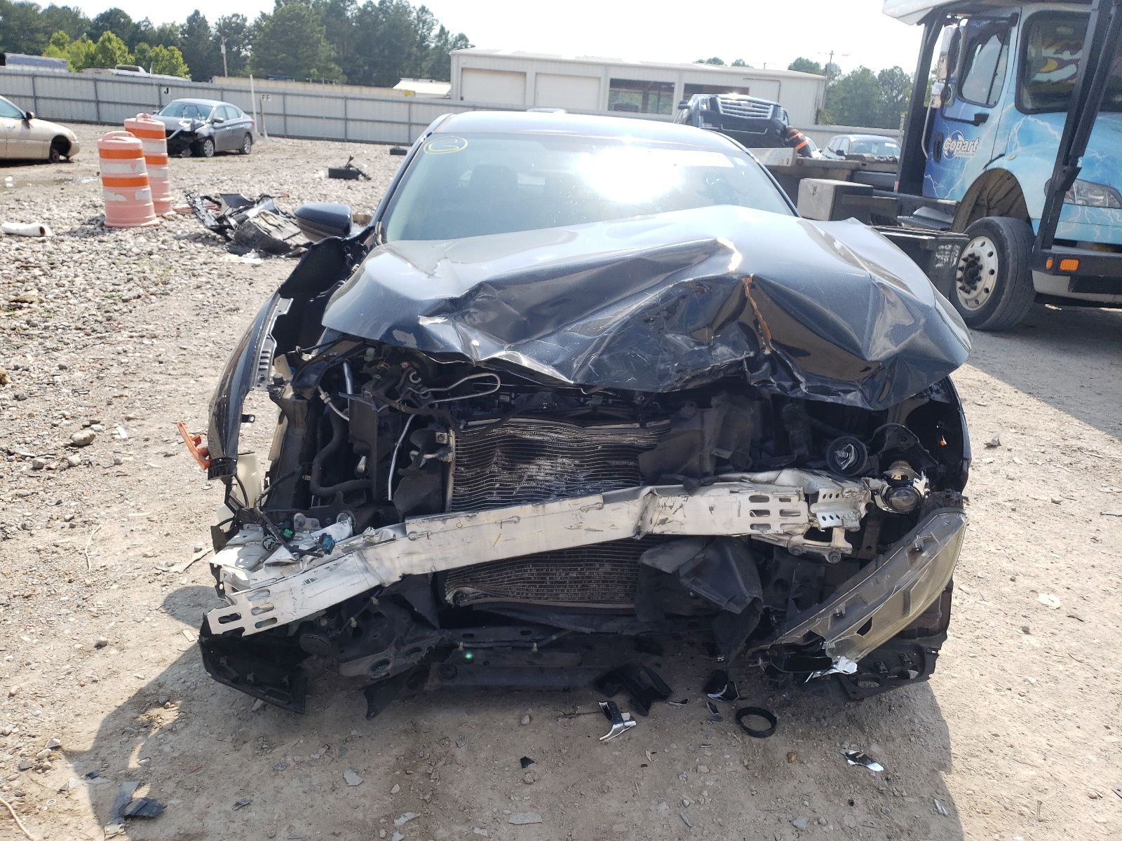 Photo 9 from auction – 2016 HONDA CIVIC LX with VIN 19XFC2F55GE073284