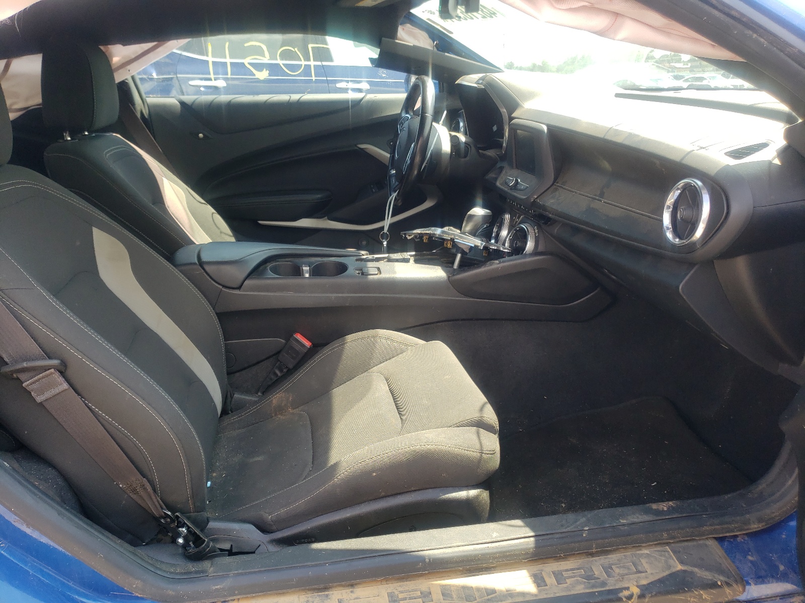 Photo 5 from auction – 2017 CHEVROLET CAMARO LT with VIN 1G1FB1RX6H0189204