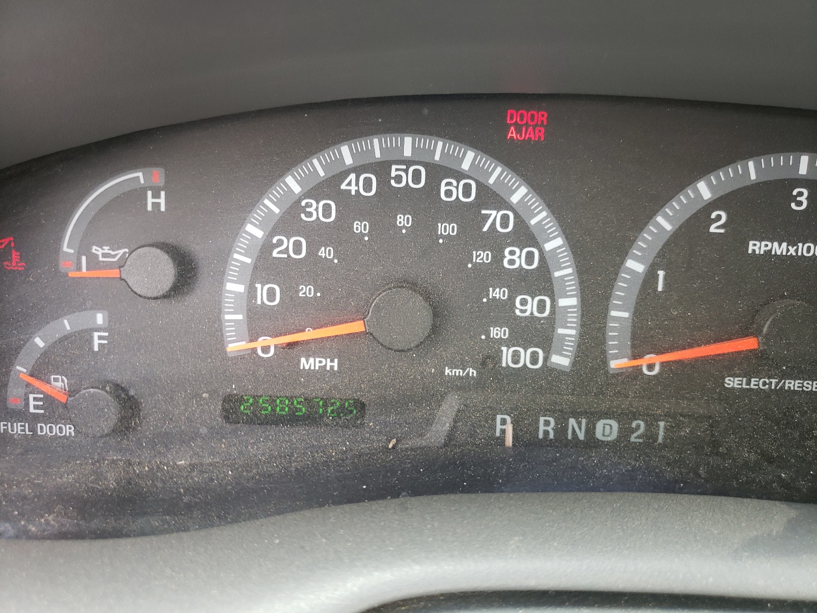 Zdjęcie 8 z aukcji – 2002 FORD F150 z VIN 1FTRX17W12NA93314