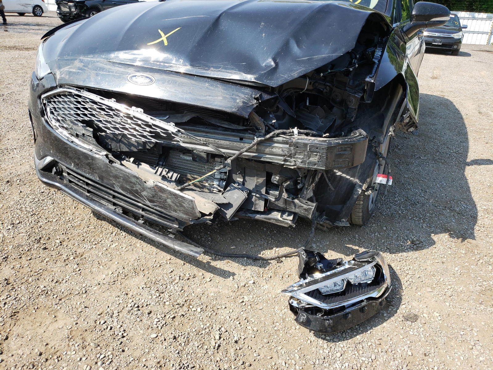 Photo 9 from auction – 2019 FORD FUSION with VIN 3FA6P0RU4KR211688