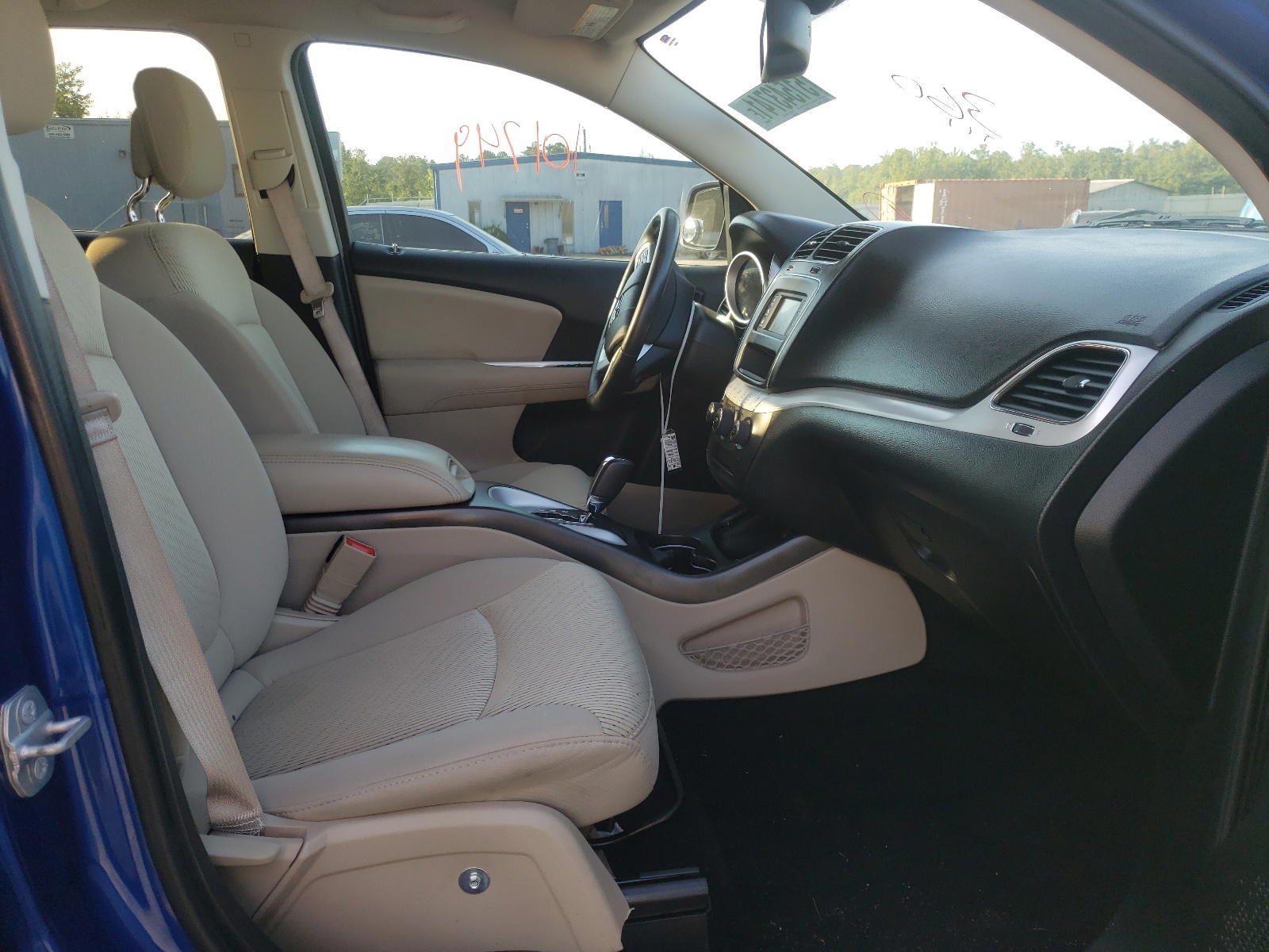 Photo 5 from auction – 2015 DODGE JOURNEY SE with VIN 3C4PDCAB0FT506346