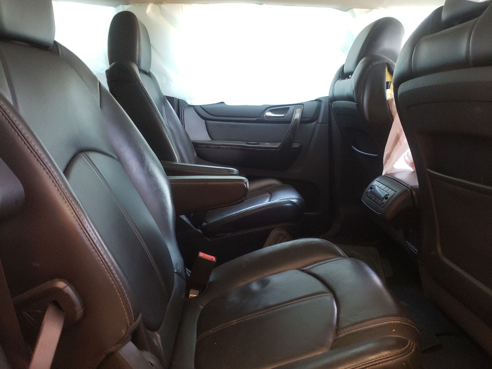 Photo 6 from auction – 2013 GMC ACADIA SLT with VIN 1GKKRSKD5DJ145226