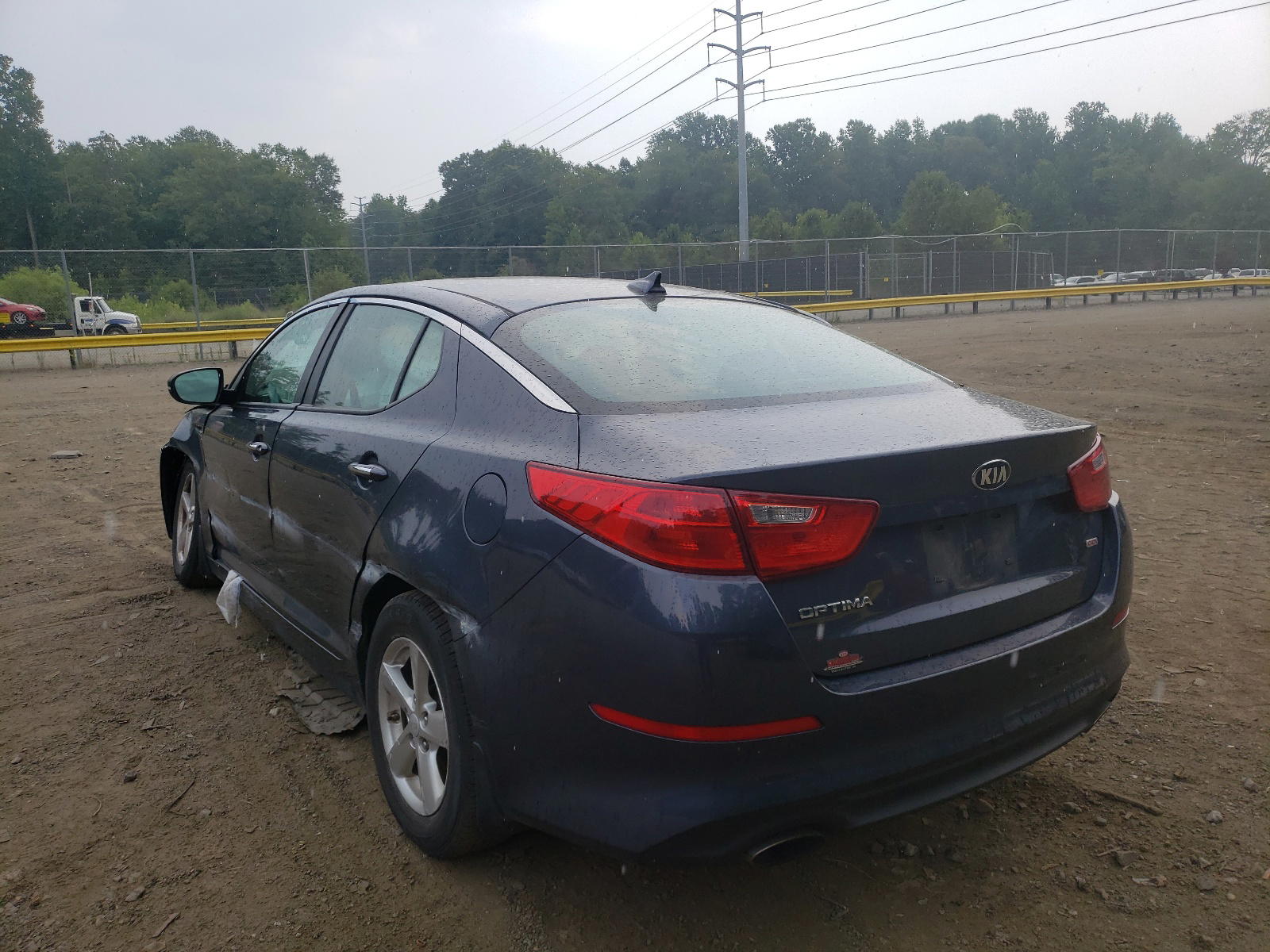 Photo 3 from auction – 2015 KIA OPTIMA LX with VIN KNAGM4A74F5539655