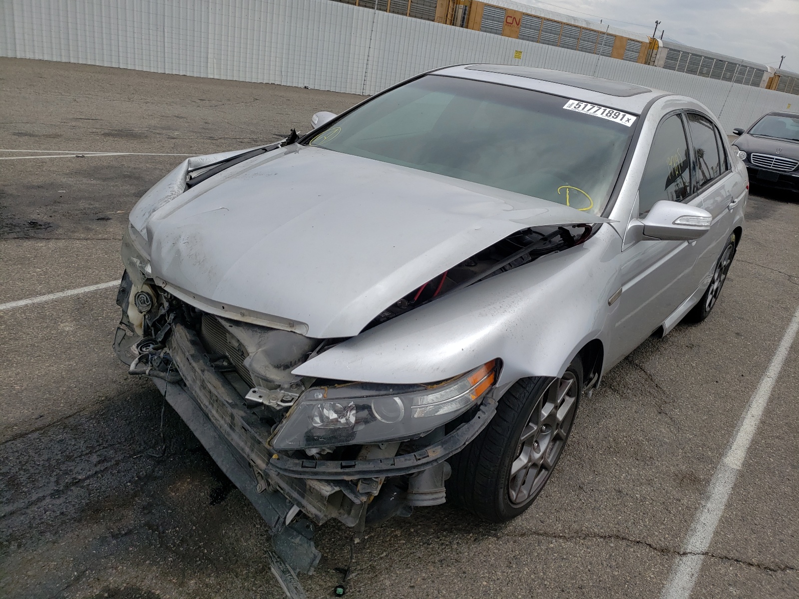 Photo 2 from auction – 2008 ACURA TL TYPE S with VIN 19UUA76538A026643