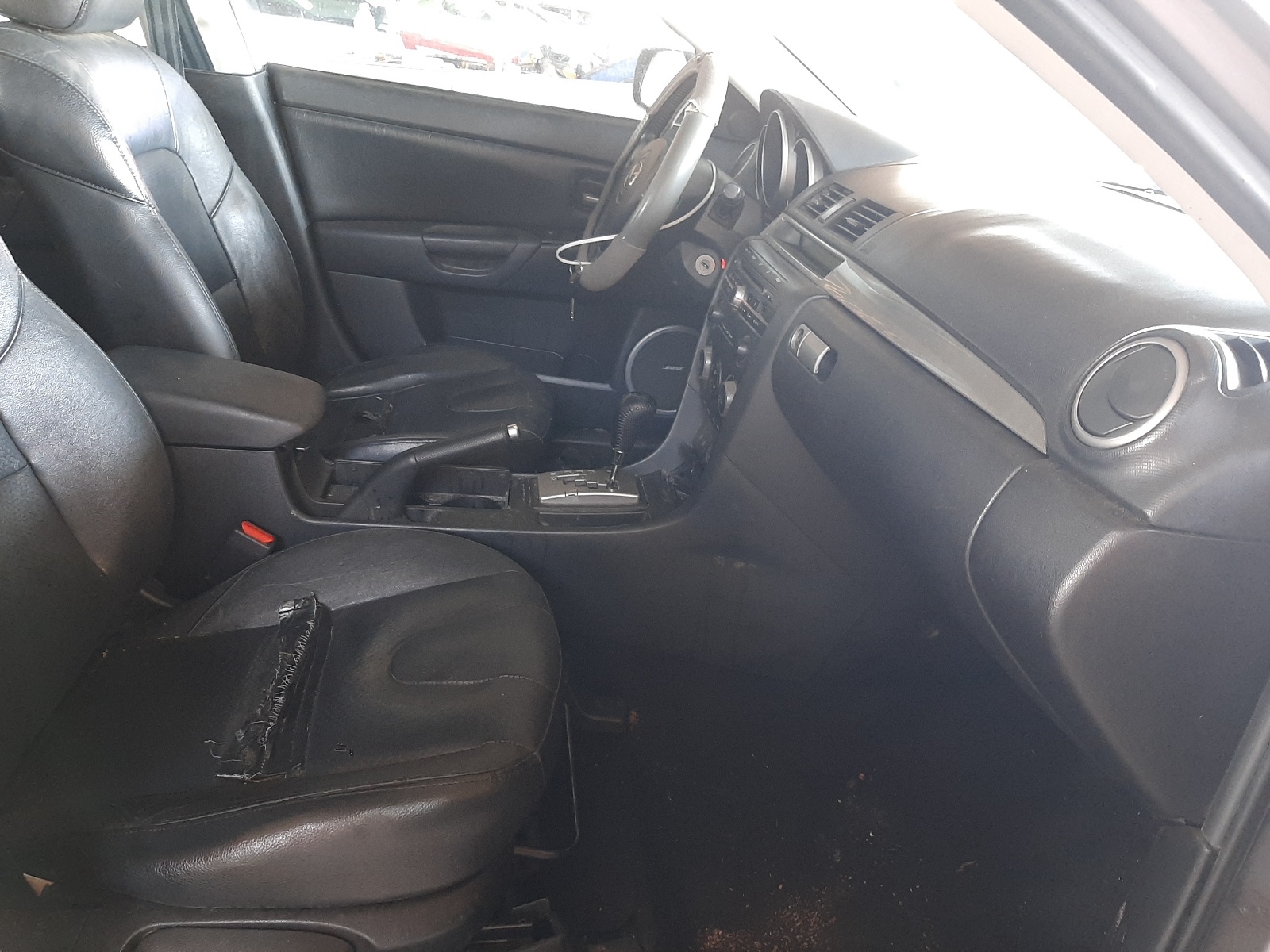 Zdjęcie 5 z aukcji – 2006 MAZDA 3 S z VIN JM1BK323X61412098