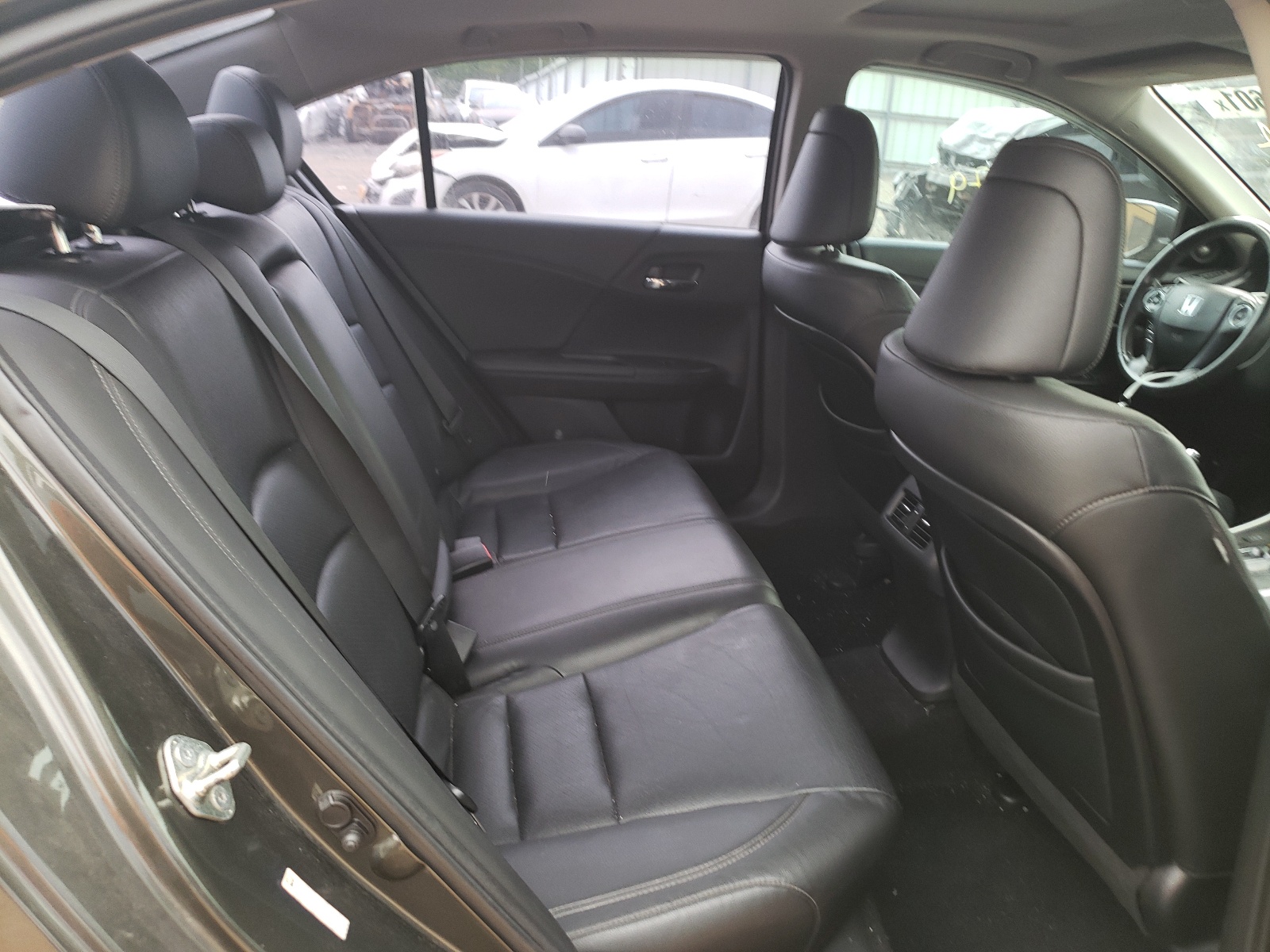 Photo 6 from auction – 2014 HONDA ACCORD EXL with VIN 1HGCR2F87EA003329