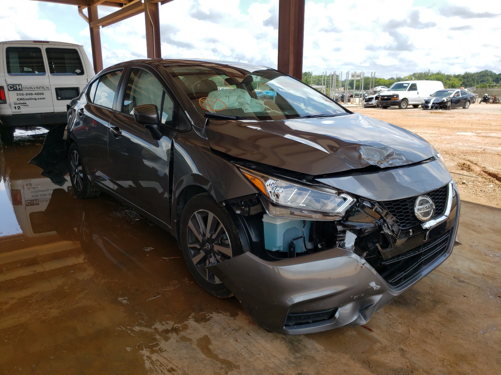 NISSAN VERSA SV 2020 with VIN 3N1CN8EV5LL813149 - Photo from auction