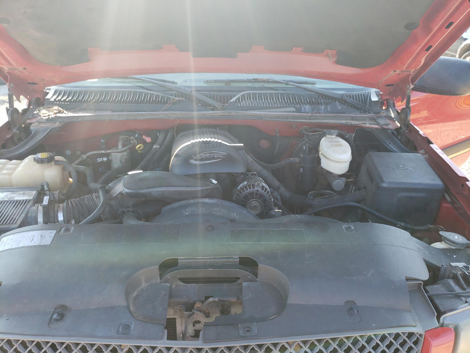 Photo 7 from auction – 2004 CHEVROLET SILVERADO with VIN 2GCEC19T941303272
