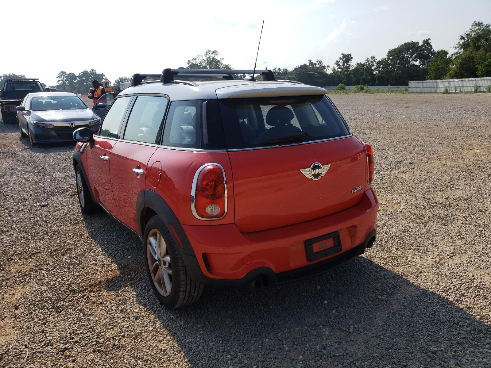Photo 3 from auction – 2011 MINI COOPER S C with VIN WMWZC3C5XBWL79349