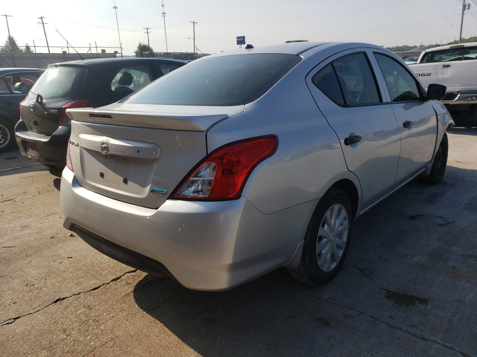 Photo 4 from auction – 2016 NISSAN VERSA S with VIN 3N1CN7AP8GL835167