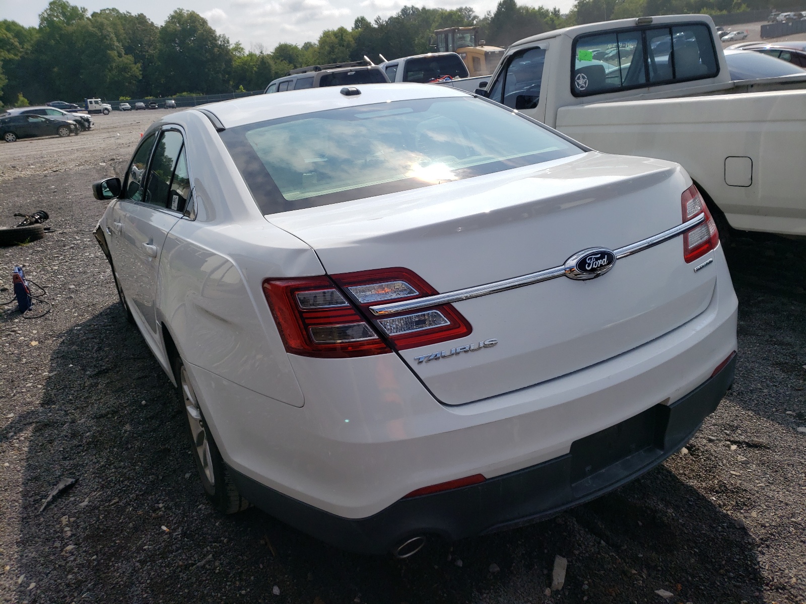 Фото 3 с аукциона – 2015 FORD TAURUS SE с VIN 1FAHP2D83FG122724
