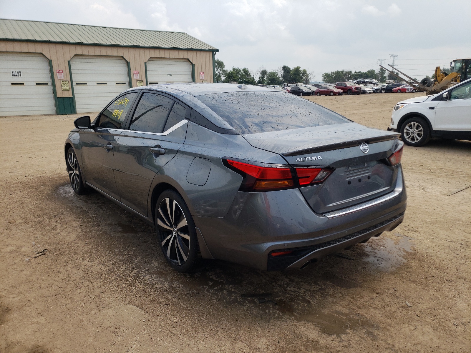 Photo 3 from auction – 2020 NISSAN ALTIMA SR with VIN 1N4BL4CV9LC284316