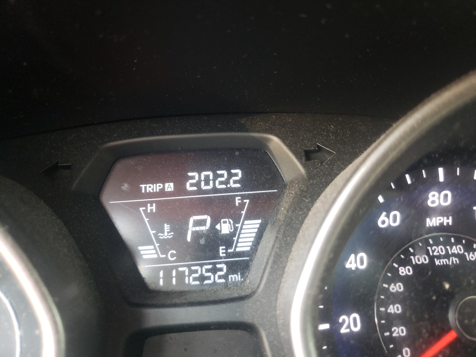 Photo 8 from auction – 2016 HYUNDAI ELANTRA SE with VIN 5NPDH4AE6GH678633